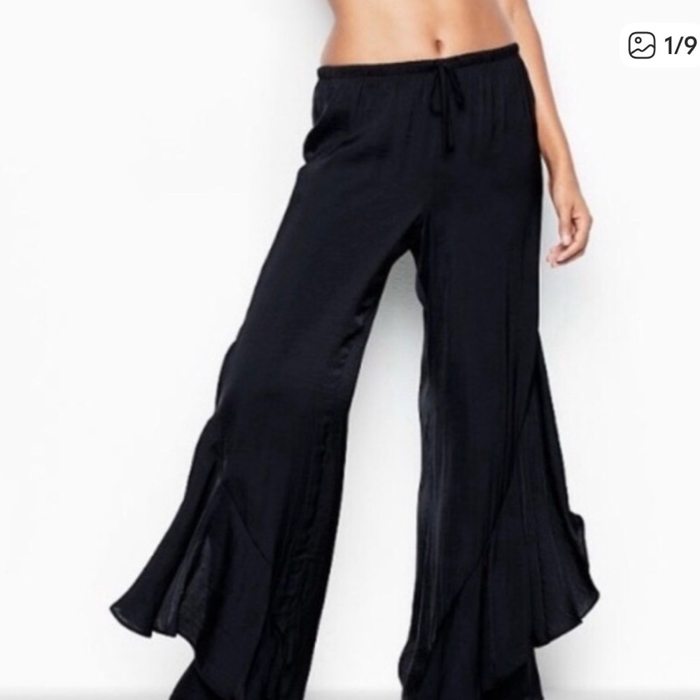 💎Victoria’s Secret 💎Ruffled Wide Leg Lounge Pants